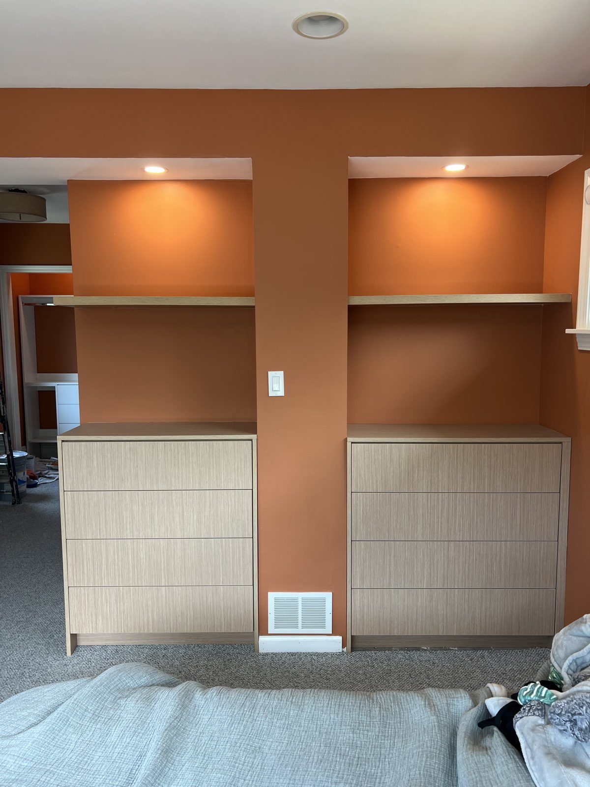 Built-In Dresser by Purpose Design and Build, Chicago