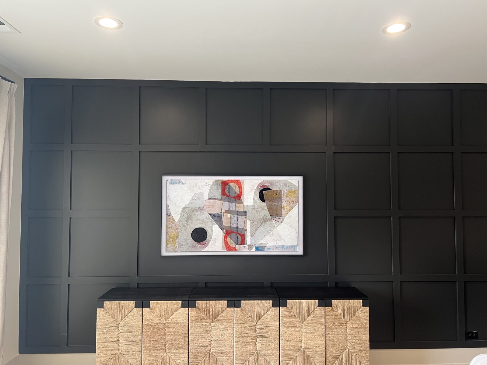 Accent Wall and Wainscotting by Purpose Design and Build, Chicago